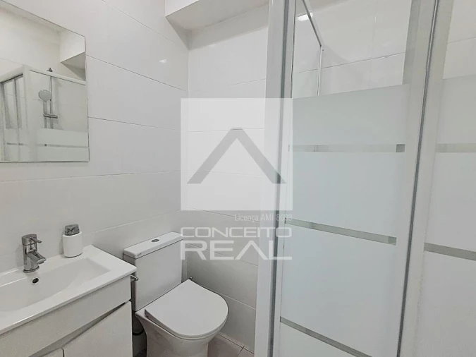 Apartamento T1 para Venda em Cedofeita, Santo Ildefonso, Sé, Miragaia, São Nicolau e Vitória Foto 27