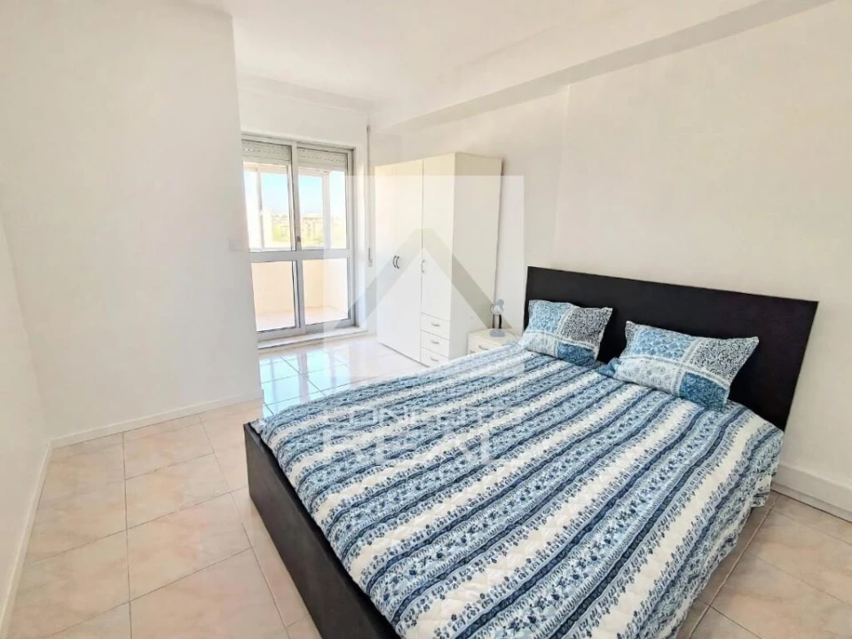 Apartamento T1 para Venda em Cedofeita, Santo Ildefonso, Sé, Miragaia, São Nicolau e Vitória Foto 18