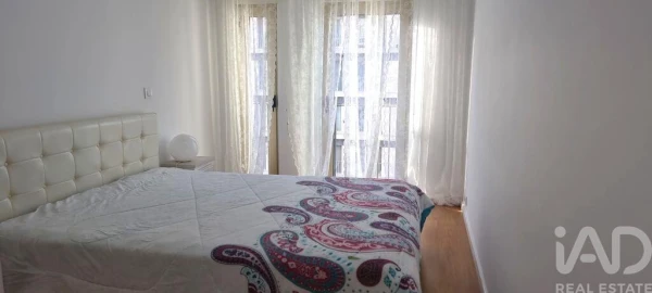 Apartamento T1 para Arrendamento em Avenidas Novas