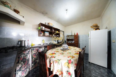 Moradia T3 para Venda em Ribeirinha