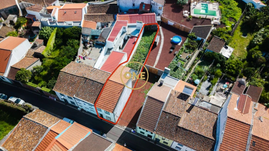 Moradia T3 para Venda em Ribeirinha Foto 18