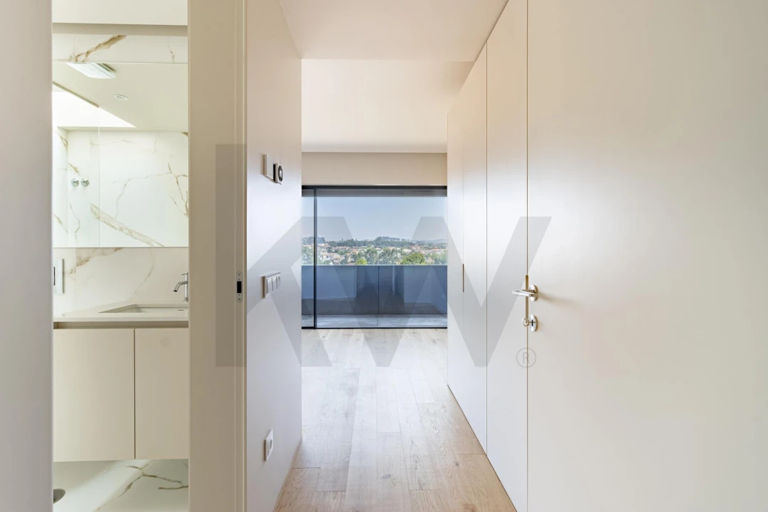 Apartamento T4 para Venda em São Felix da Marinha Foto 23