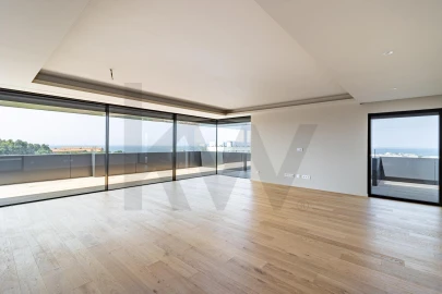 Apartamento T4 para Venda em São Felix da Marinha