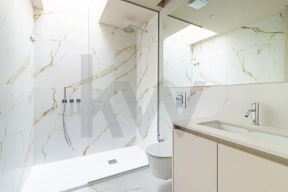 Apartamento T4 para Venda em São Felix da Marinha