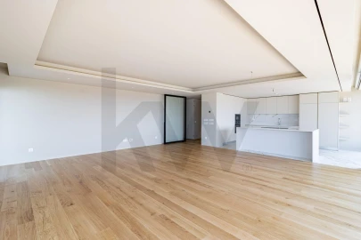 Apartamento T4 para Venda em São Felix da Marinha