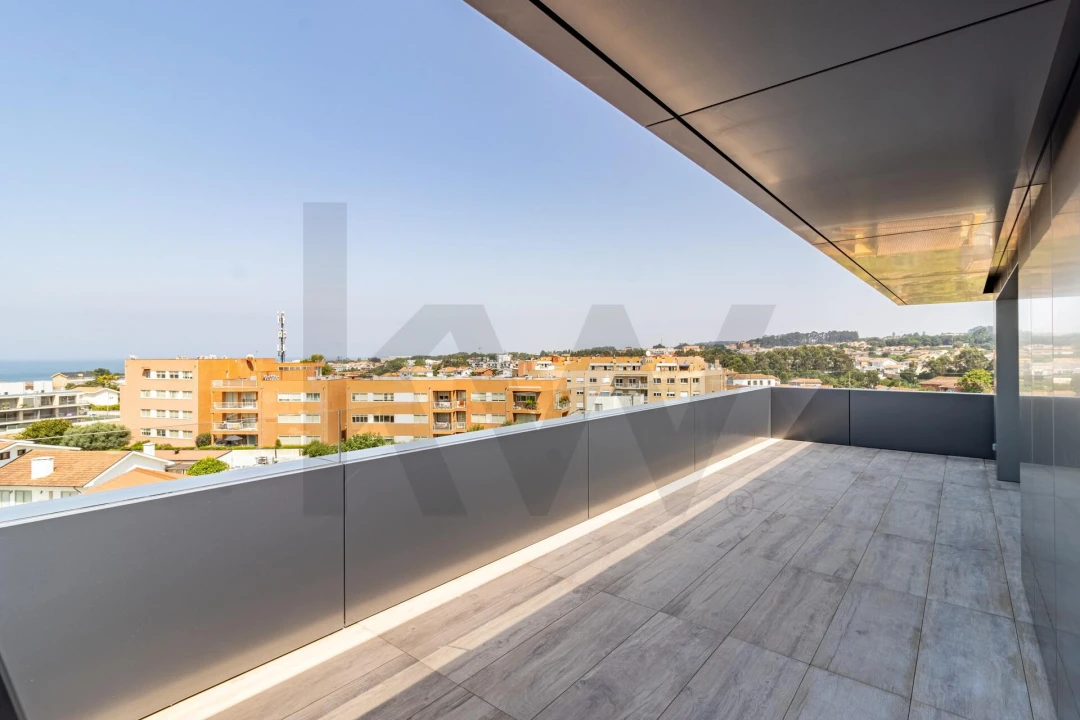 Apartamento T4 para Venda em São Felix da Marinha Foto 13