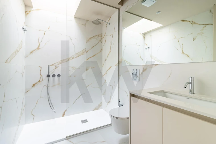 Apartamento T4 para Venda em São Felix da Marinha Foto 25