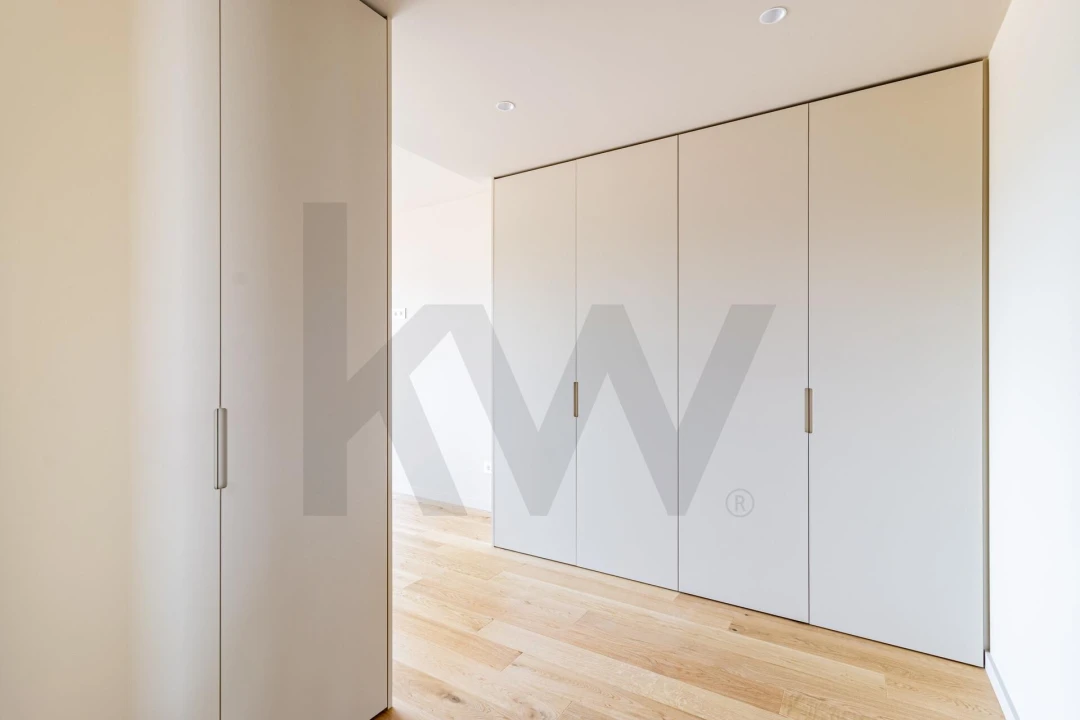 Apartamento T4 para Venda em São Felix da Marinha Foto 20