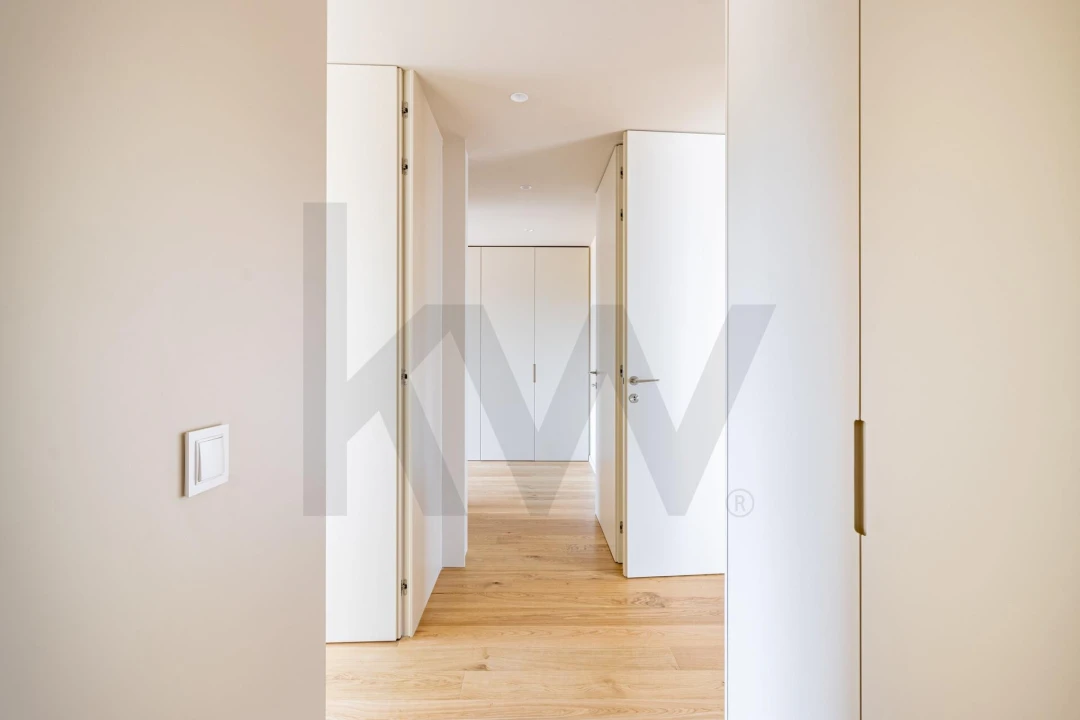 Apartamento T4 para Venda em São Felix da Marinha Foto 31