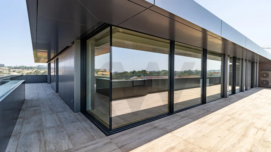 Apartamento T4 para Venda em São Felix da Marinha