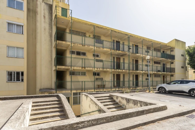 Apartamento T2 para Venda em Caparica e Trafaria Foto 19