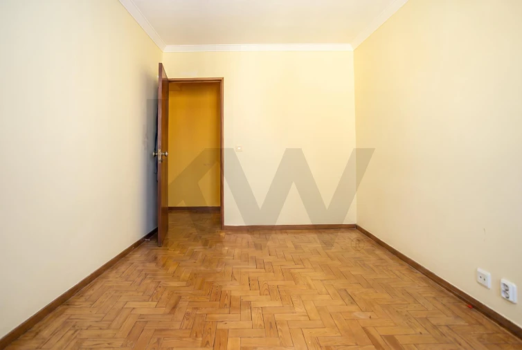 Apartamento T2 para Venda em Caparica e Trafaria Foto 12