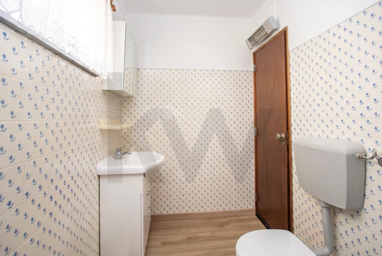 Apartamento T2 para Venda em Caparica e Trafaria Foto 13