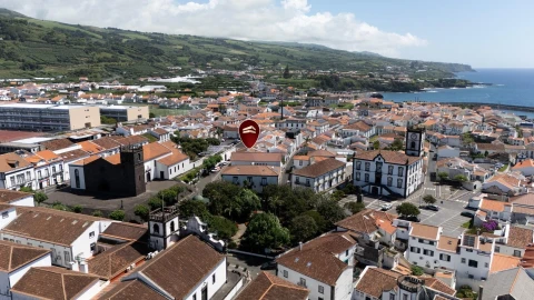 Moradia T3 para Venda em Vila Franca do Campo (São Miguel)