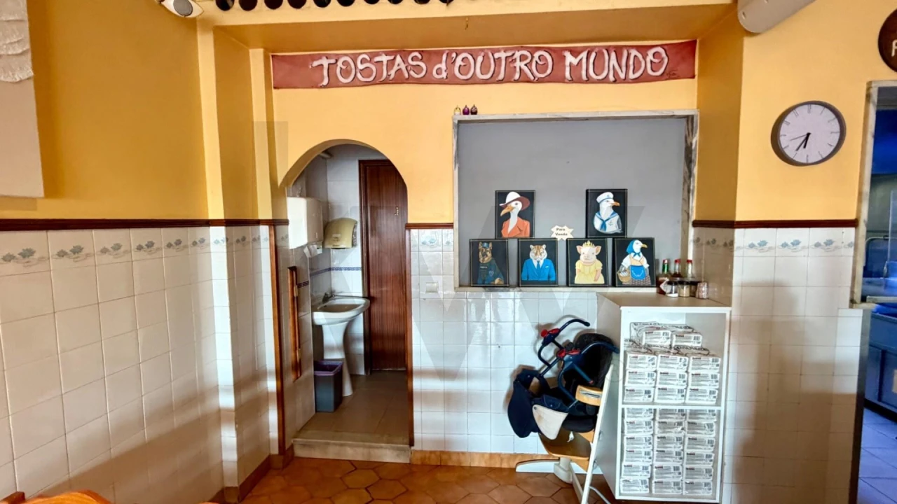 Negócio para Venda em Ericeira Foto 18