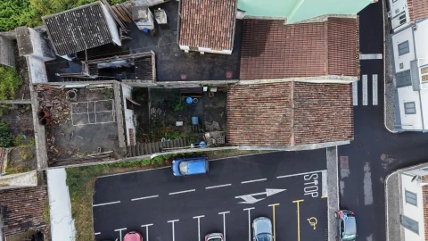 Garagem para Venda em Ribeira Grande (Matriz)