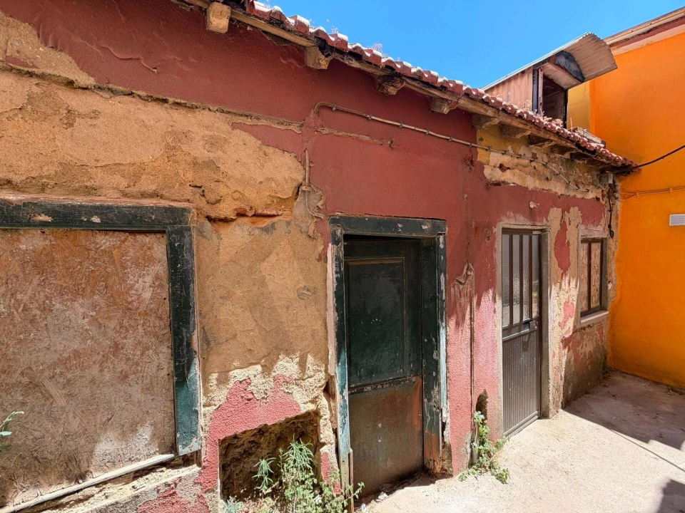 Apartamento T2 para Venda em Beato Foto 1