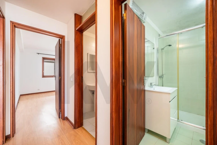 Apartamento T3 para Venda em Buarcos Foto 15