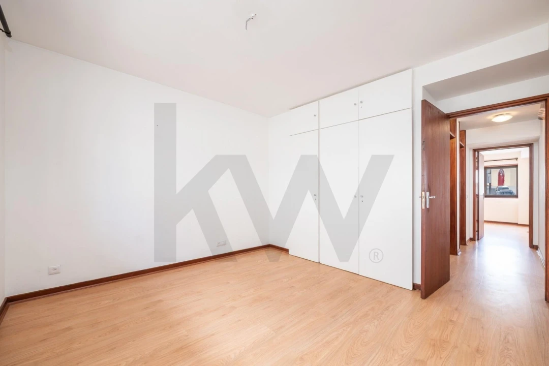 Apartamento T3 para Venda em Buarcos Foto 19