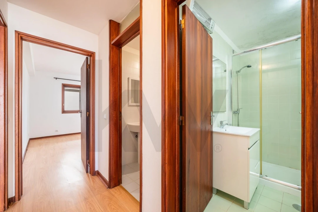 Apartamento T3 para Venda em Buarcos Foto 15