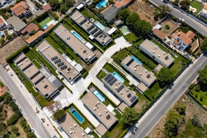 Moradia T4 para Venda em Rio de Mouro