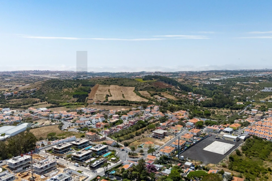 Moradia T4 para Venda em Rio de Mouro Foto 42