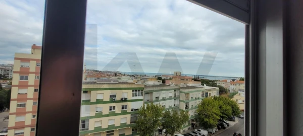 Apartamento T3 para Arrendamento em União das Freguesias de Setúbal
