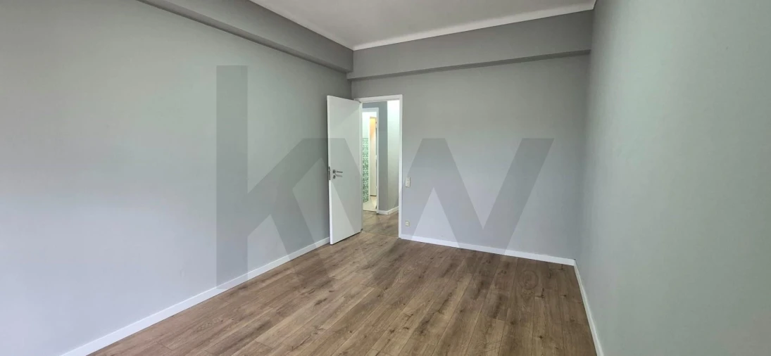 Apartamento T3 para Arrendamento em União das Freguesias de Setúbal Foto 13