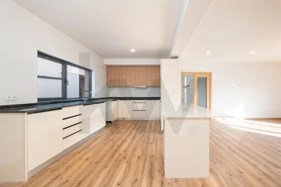 Moradia T4 para Venda em Pampilhosa