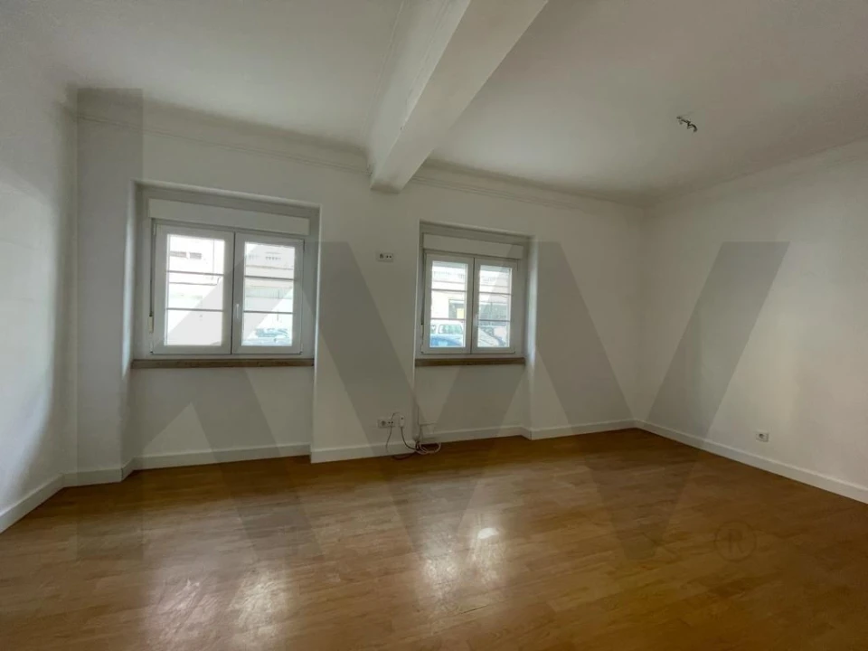 Apartamento T2 para Arrendamento em Arroios Foto 19