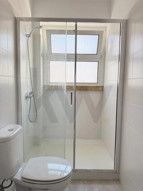 Apartamento T2 para Arrendamento em Arroios