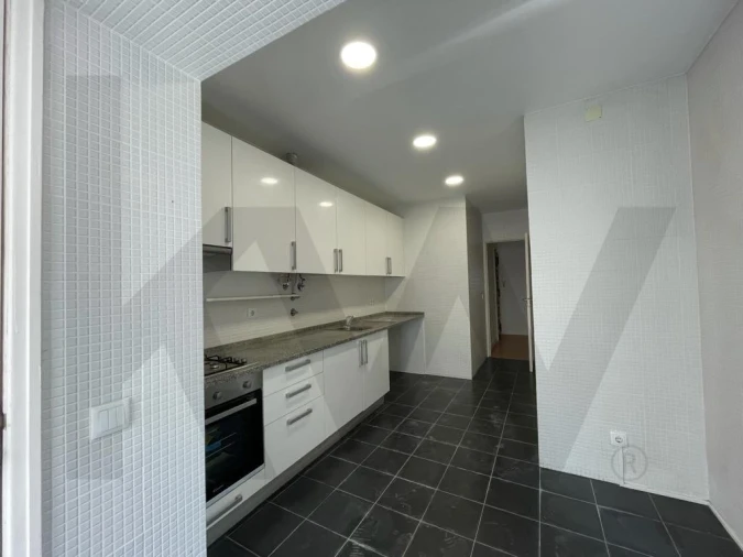 Apartamento T2 para Arrendamento em Arroios Foto 4