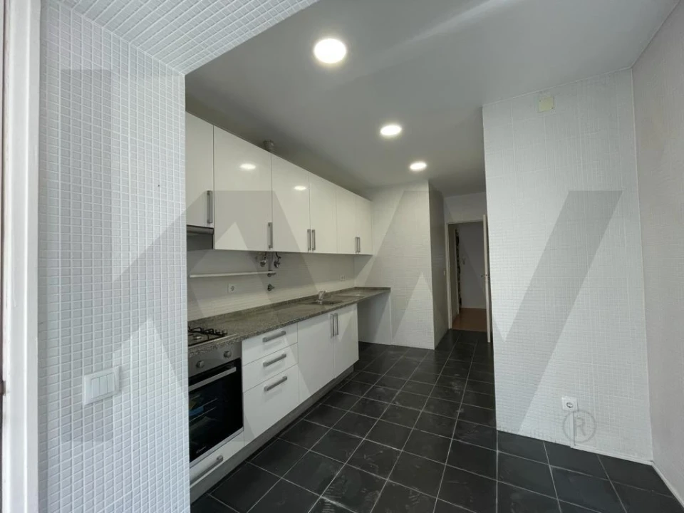 Apartamento T2 para Arrendamento em Arroios Foto 4