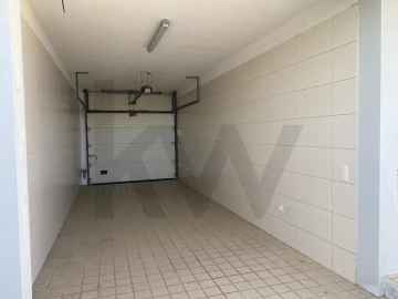Moradia T4 para Arrendamento em Perafita, Lavra e Santa Cruz do Bispo