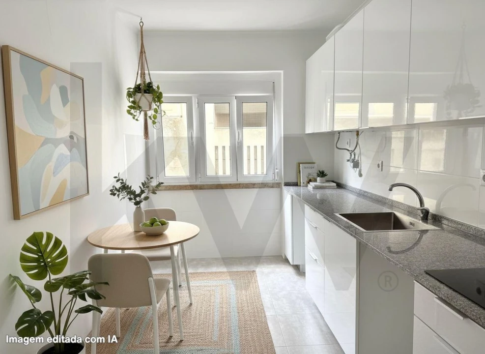 Apartamento T1 para Arrendamento em Campo de Ourique Foto 11