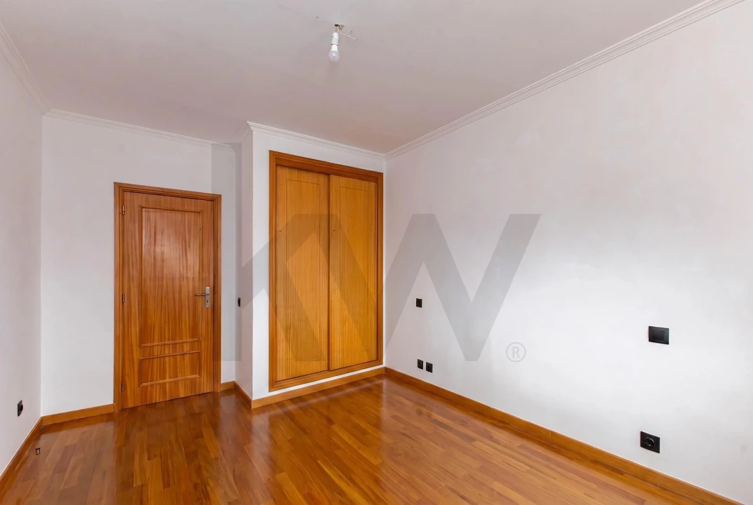 Apartamento T3 para Venda em Aguas Santas Foto 16