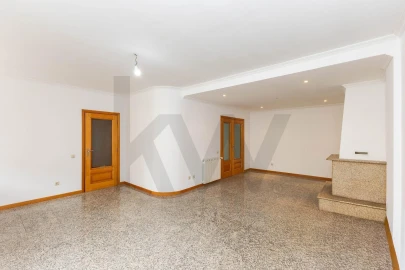 Apartamento T3 para Venda em Aguas Santas
