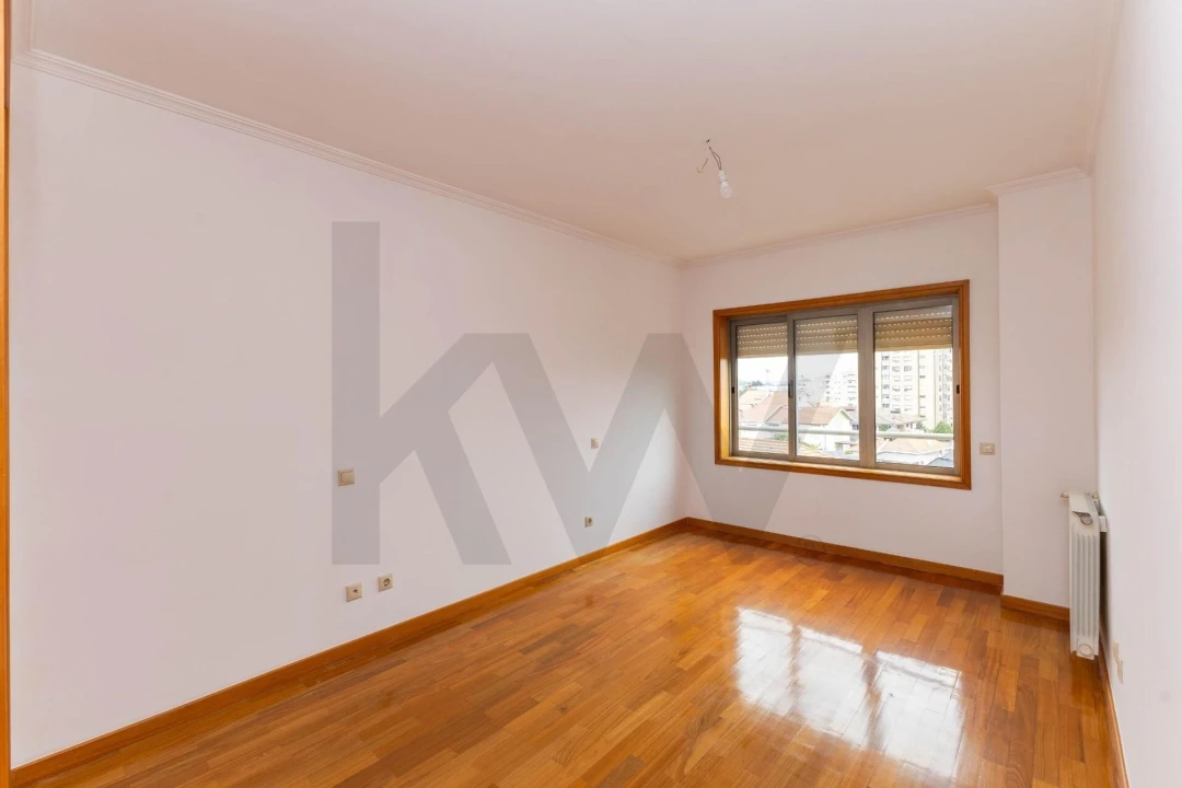 Apartamento T3 para Venda em Aguas Santas Foto 23