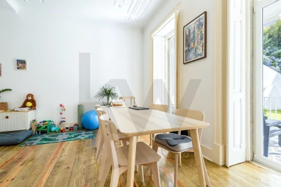 Apartamento T2 para Venda em Campo de Ourique