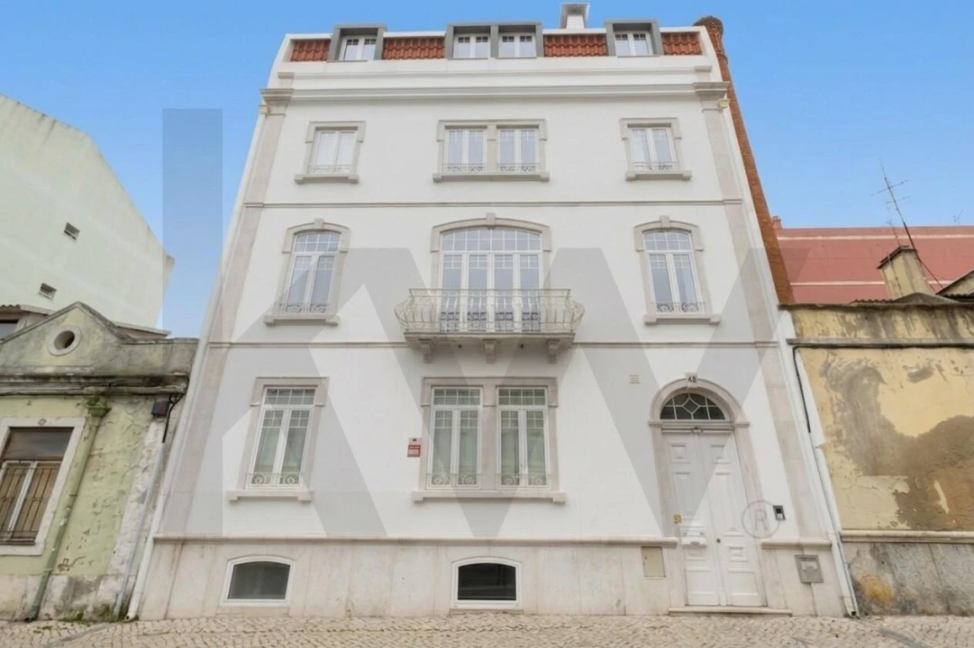 Apartamento T2 para Venda em Campo de Ourique Foto 1