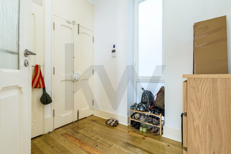 Apartamento T2 para Venda em Campo de Ourique Foto 6