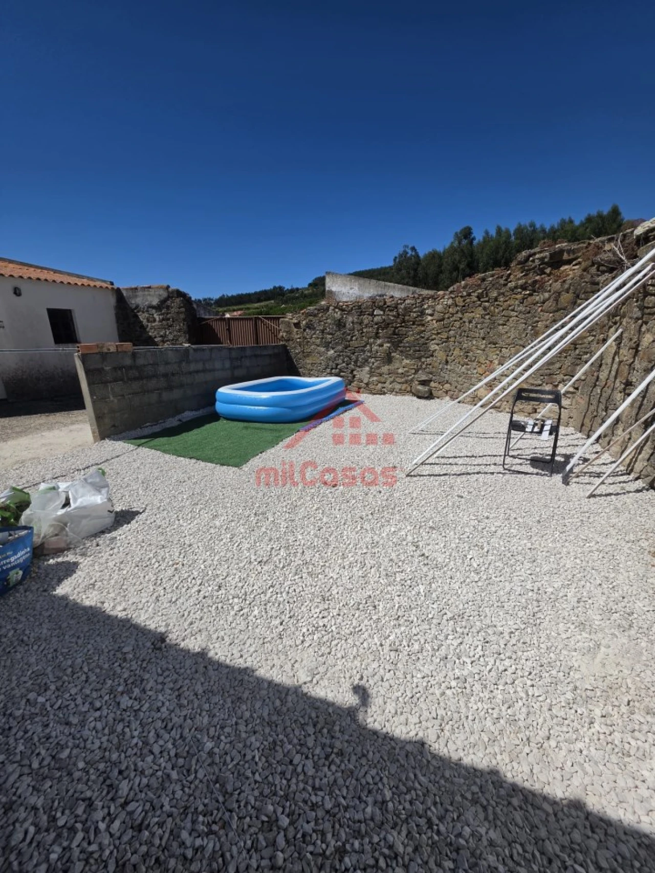 Moradia T2 para Venda em Vila Verde dos Francos Foto 3