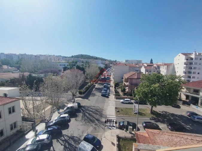 Garagem para Arrendamento em Santa Maria, São Pedro e Matacães Foto 17