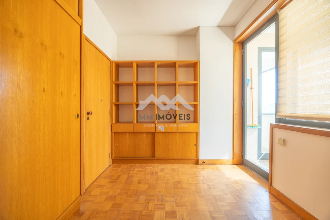 Apartamento T3 para Venda em Aldoar, Foz do Douro e Nevogilde Foto 17