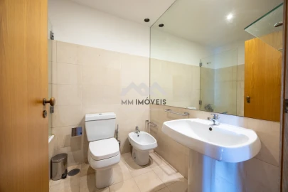 Apartamento T3 para Venda em Aldoar, Foz do Douro e Nevogilde