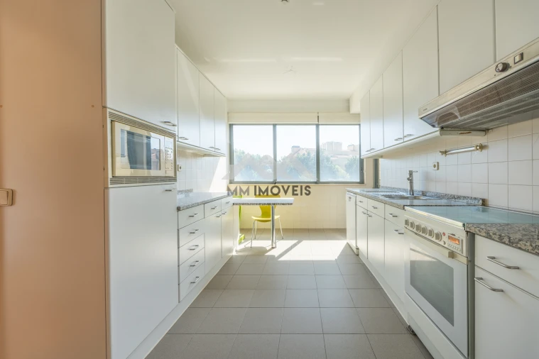 Apartamento T3 para Venda em Aldoar, Foz do Douro e Nevogilde Foto 9