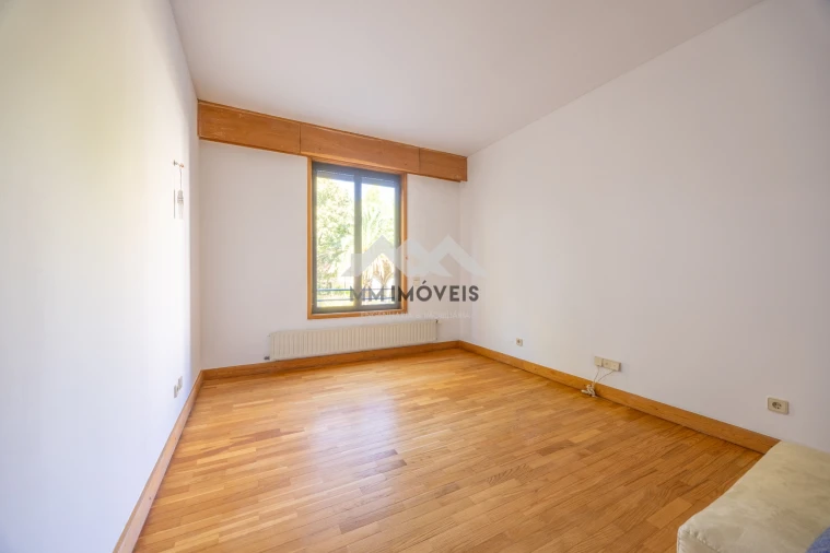 Apartamento T3 para Venda em Aldoar, Foz do Douro e Nevogilde Foto 23