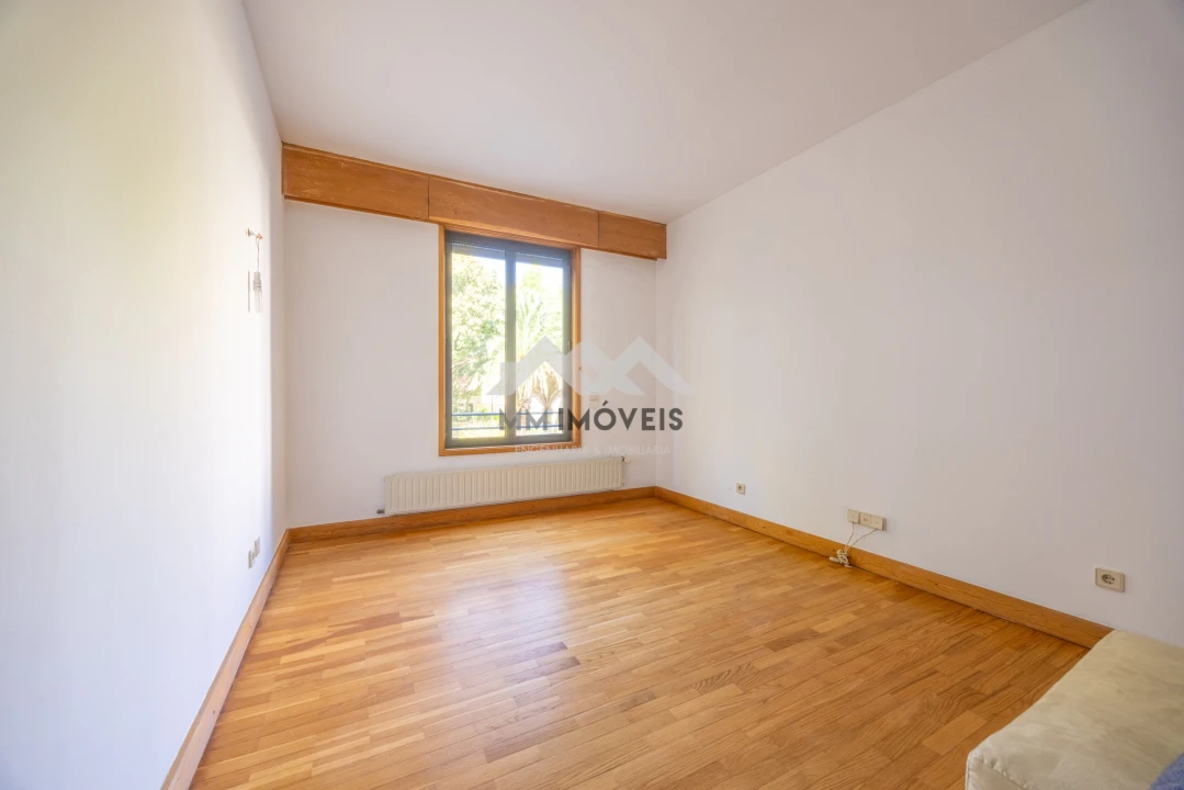 Apartamento T3 para Venda em Aldoar, Foz do Douro e Nevogilde Foto 23