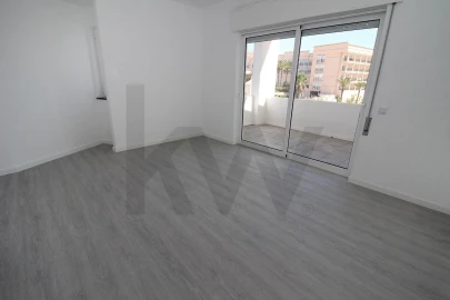 Apartamento T2 para Venda em Albufeira e Olhos de Água
