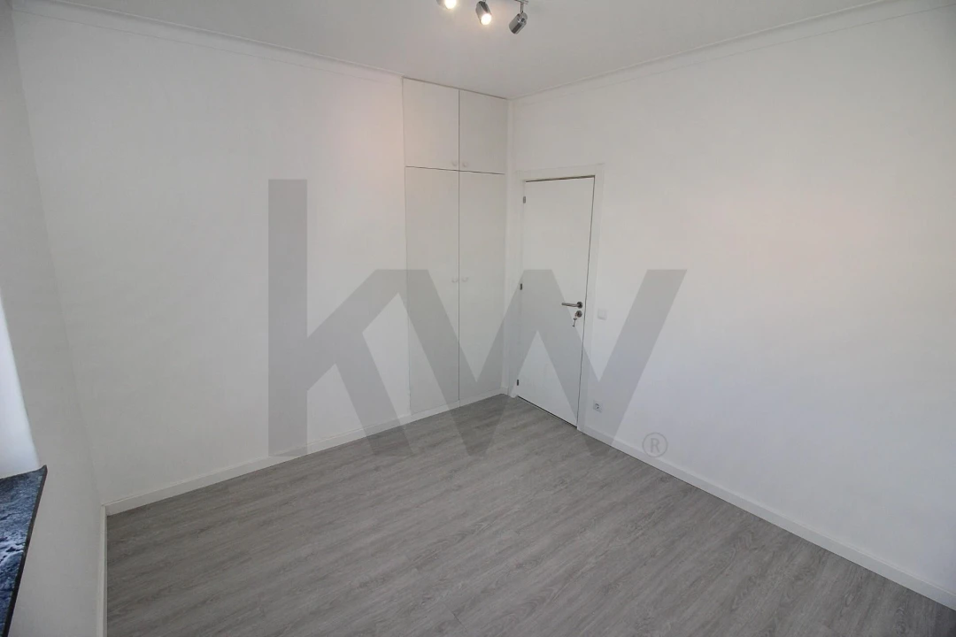 Apartamento T2 para Venda em Albufeira e Olhos de Água Foto 14
